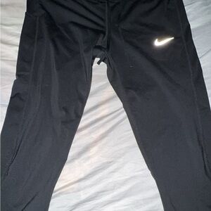 ✔️Nike Dri-FIT Black 7/8 Performance Pants